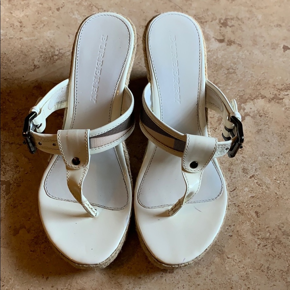 Sandals - Picture 2 of 7